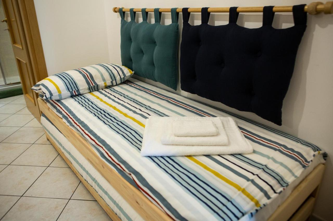 Apartamento Bnb Al Centro E Meglio, Napoli Exterior foto